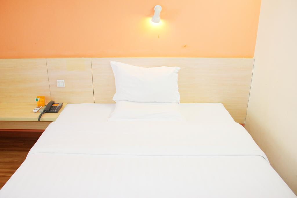 7Days Inn Foshan Coach Terminal Phật Sơn Ngoại thất bức ảnh